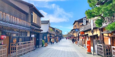 【祇園四条・八坂神社】駐車場案内の決定版！観光・ランチ・御朱印に安い最大料金・予約ならここ！