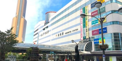 【浜松駅・遠鉄百貨店】厳選15駐車場！ランチ・新幹線・映画に安い最大料金・無料割引ならここ！